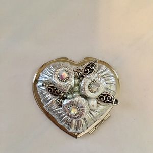 Brighton DREAM PEARL Compact Mirror